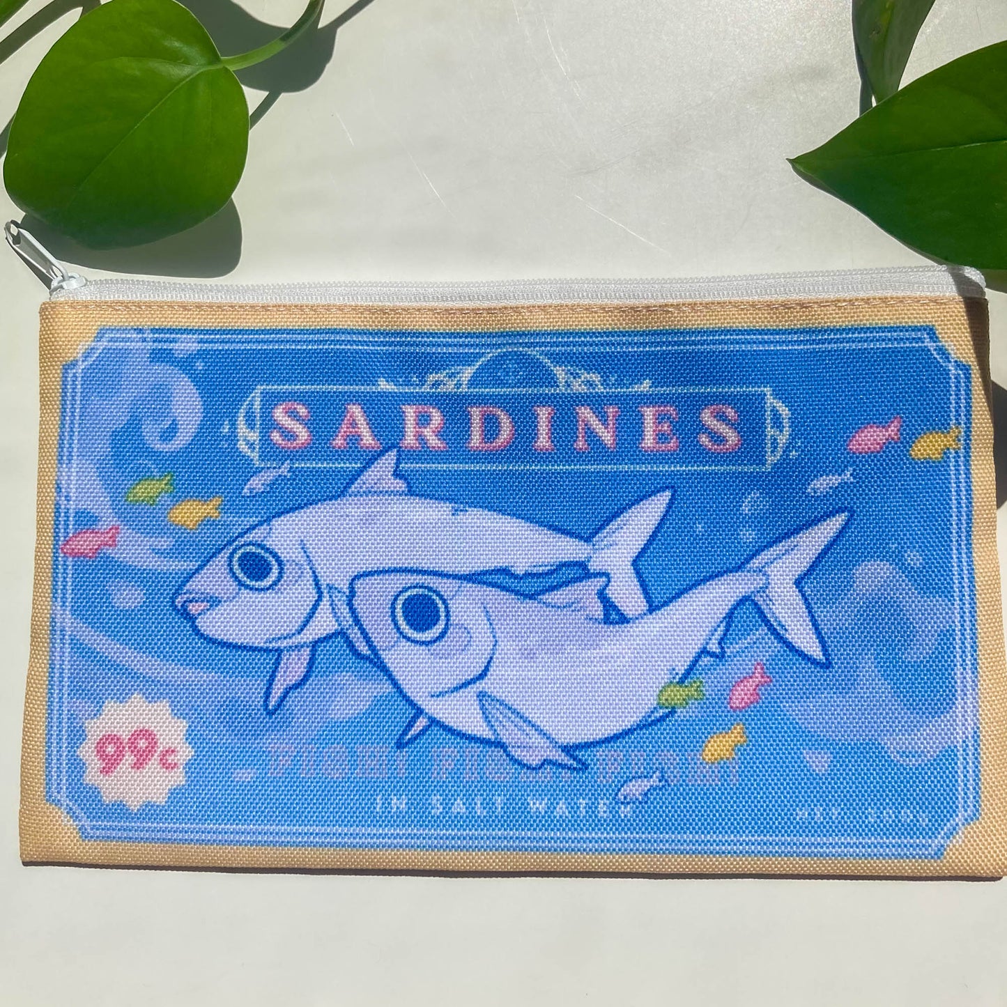 case ─ sardines